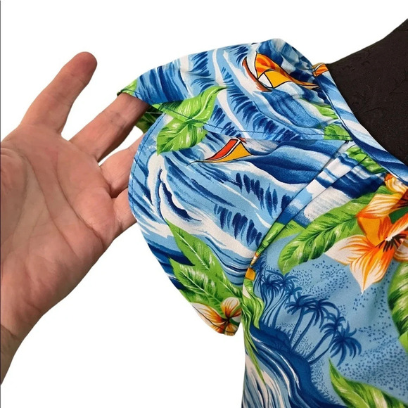 Hilo Hattie’s Plumeria Print Midi Dress Caftan Polyester XS - Picture 3 of 8